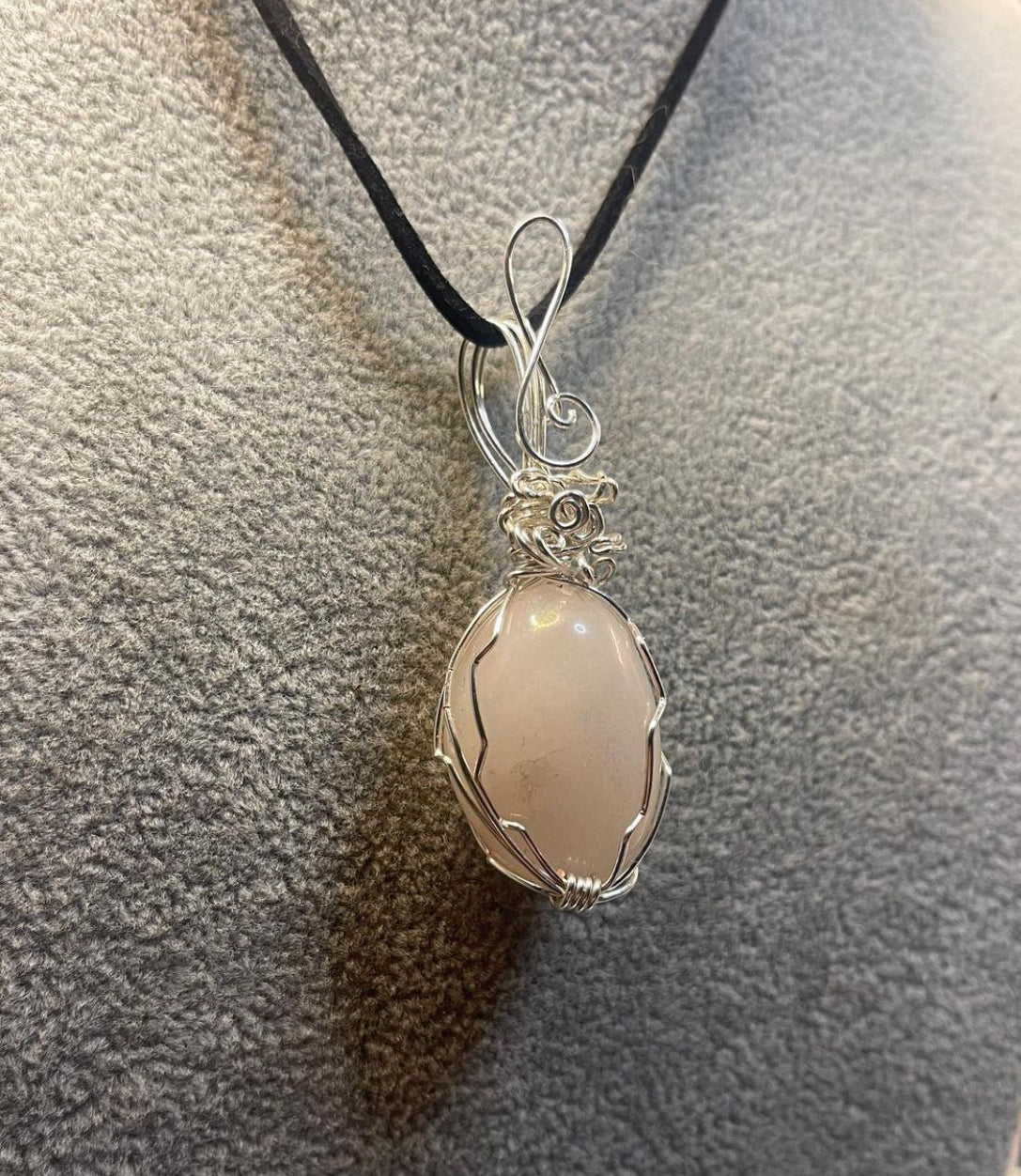 Rose Aura