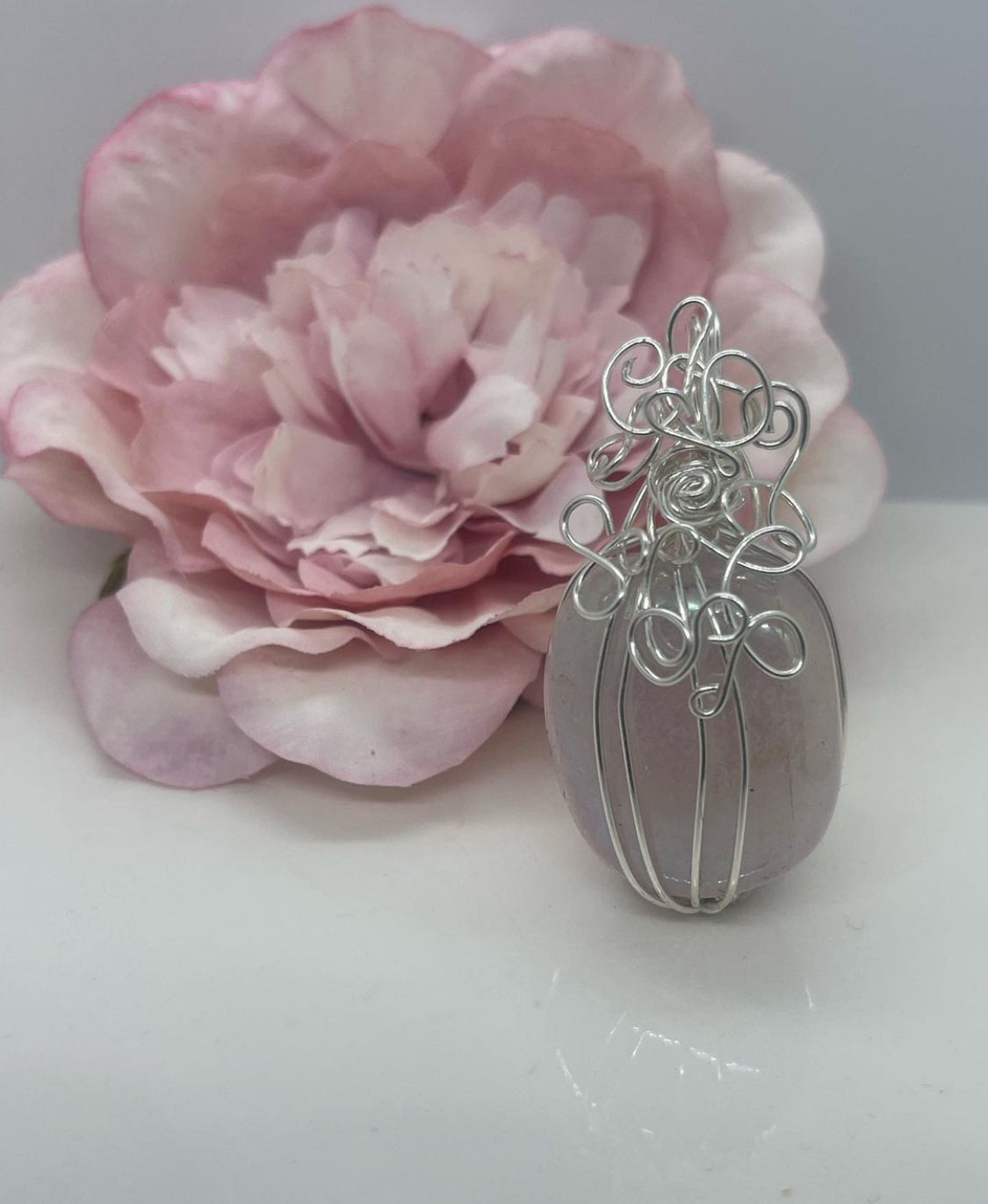 Rose Aura